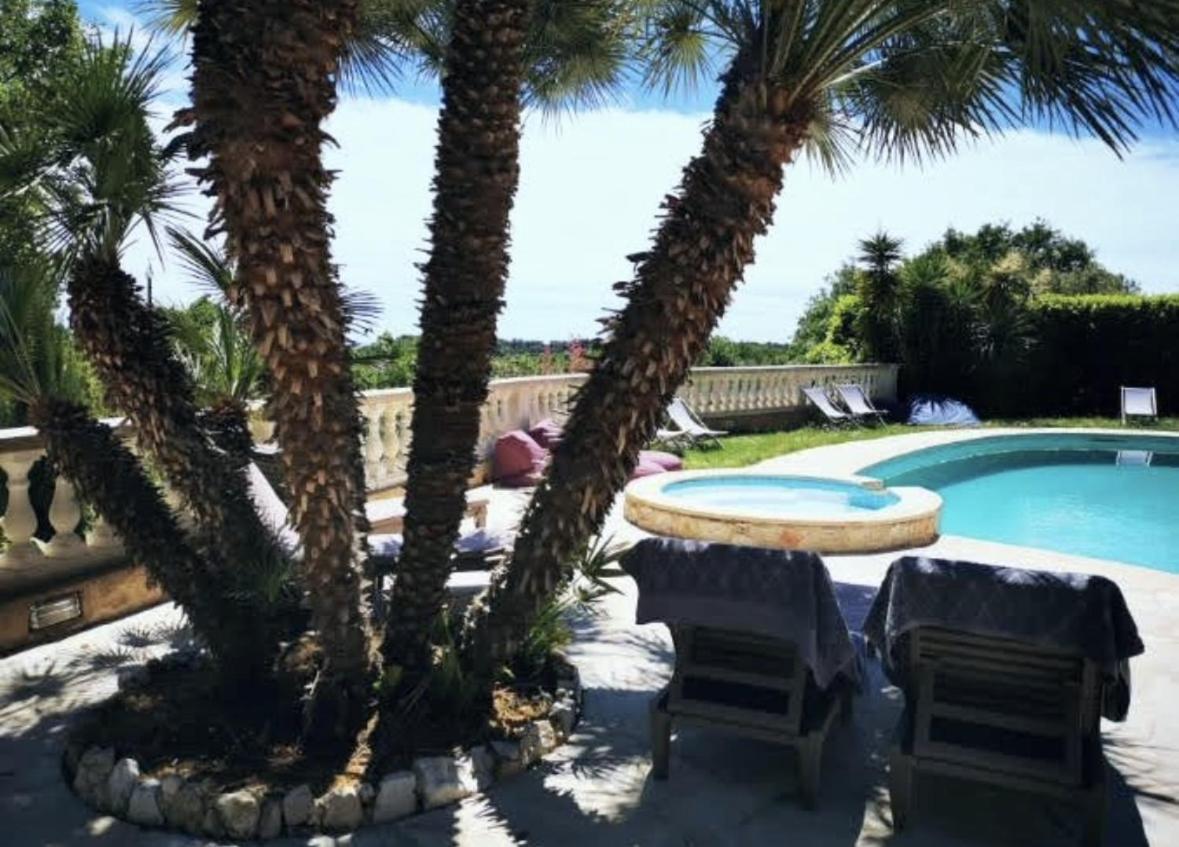 Le Mas De Camassade Tourrettes-sur-Loup Exterior photo
