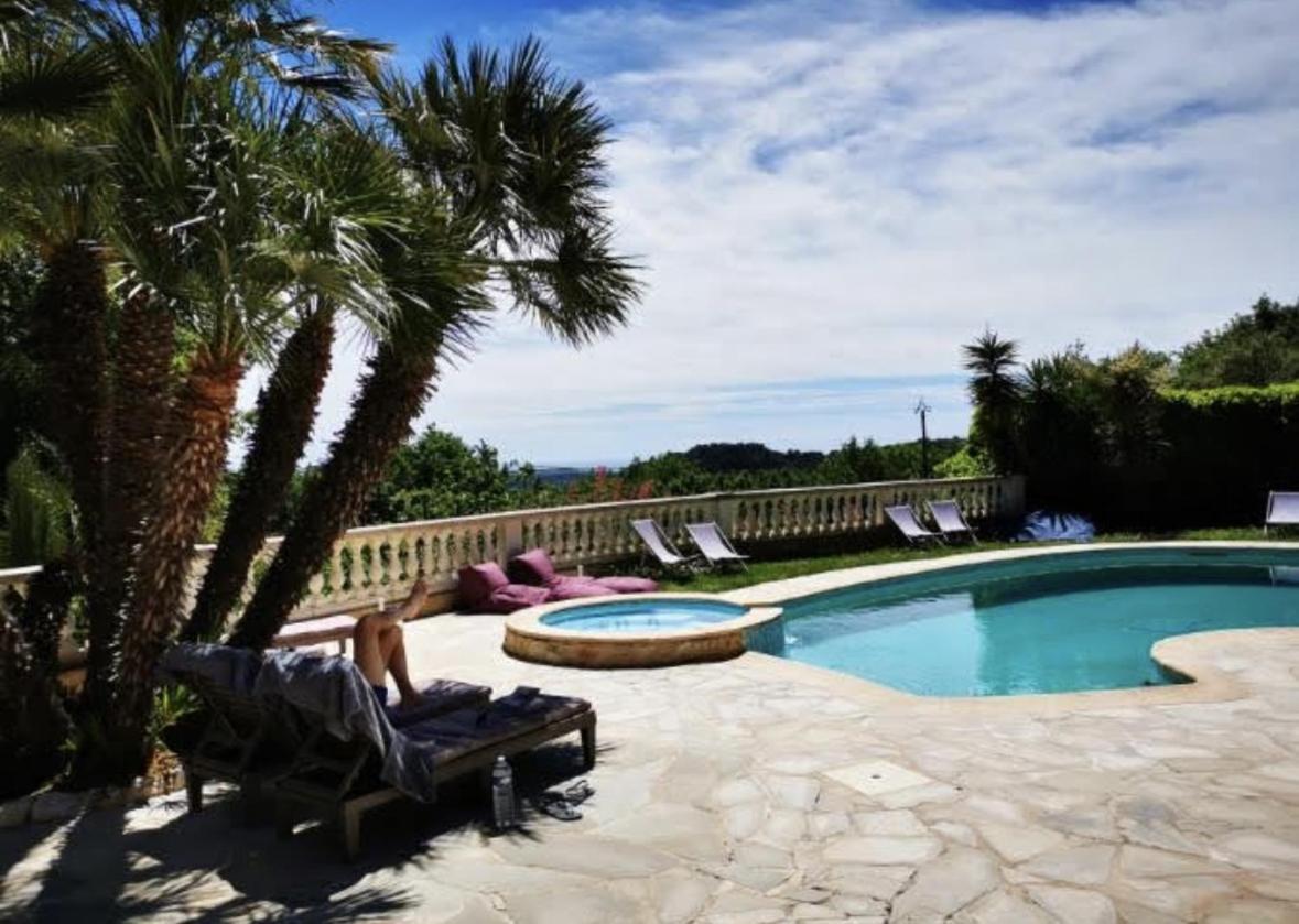 Le Mas De Camassade Tourrettes-sur-Loup Exterior photo